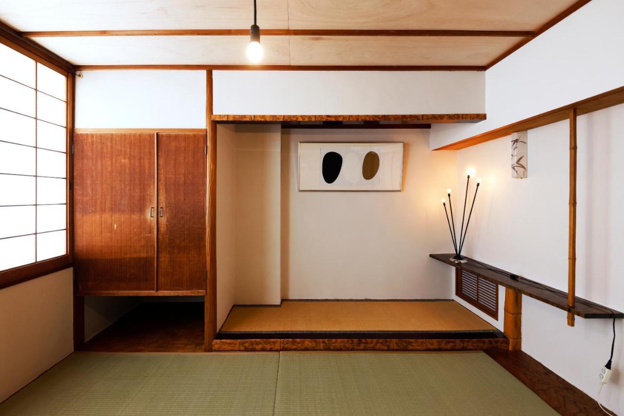 Fon-Su Bed&Breakfast Osaka Exteriör bild