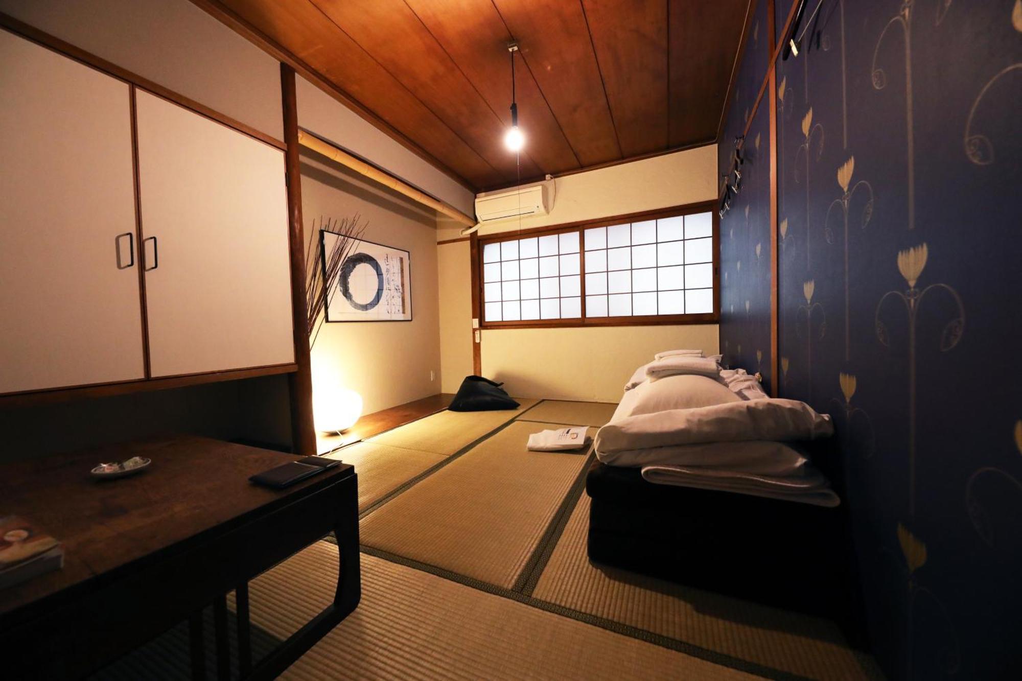 Fon-Su Bed&Breakfast Osaka Exteriör bild